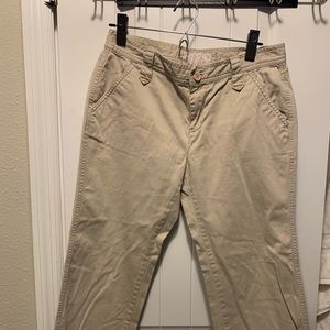DNKY Capri